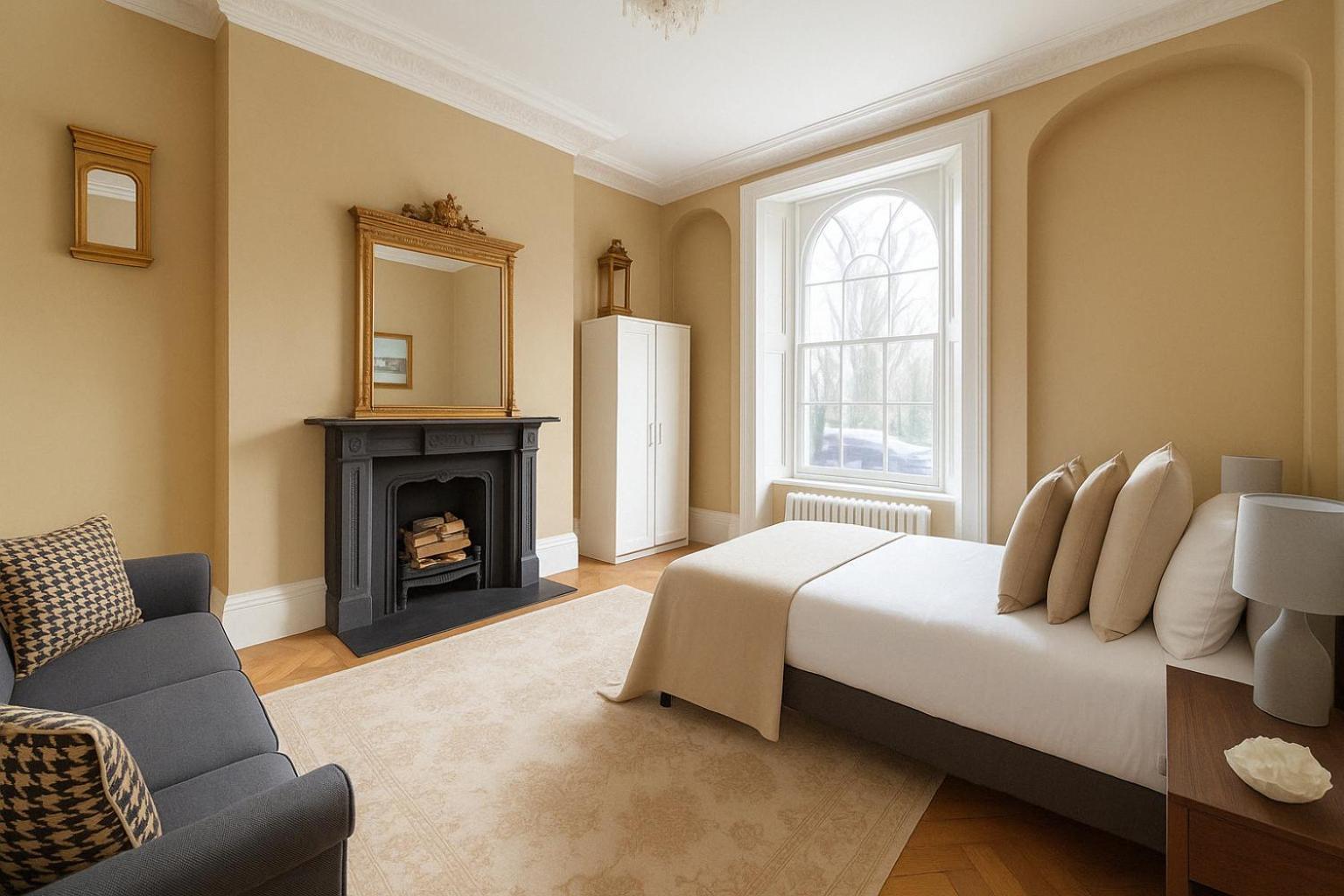 Spacious Room In New Cross *