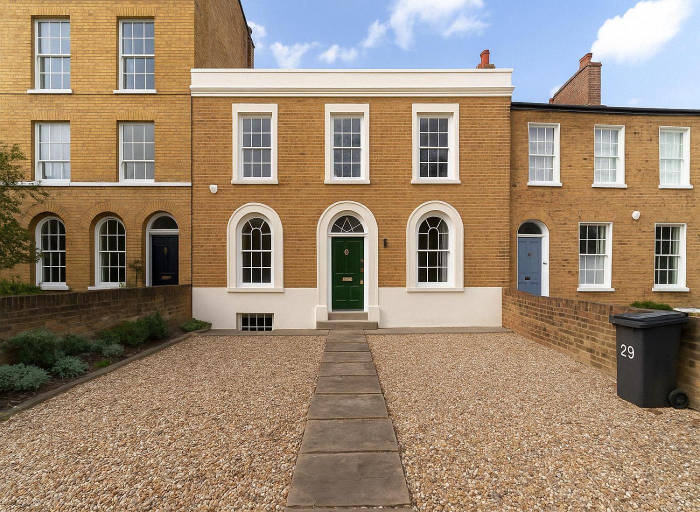 Bright, Modern & Huge Garden - Near New Cross Station