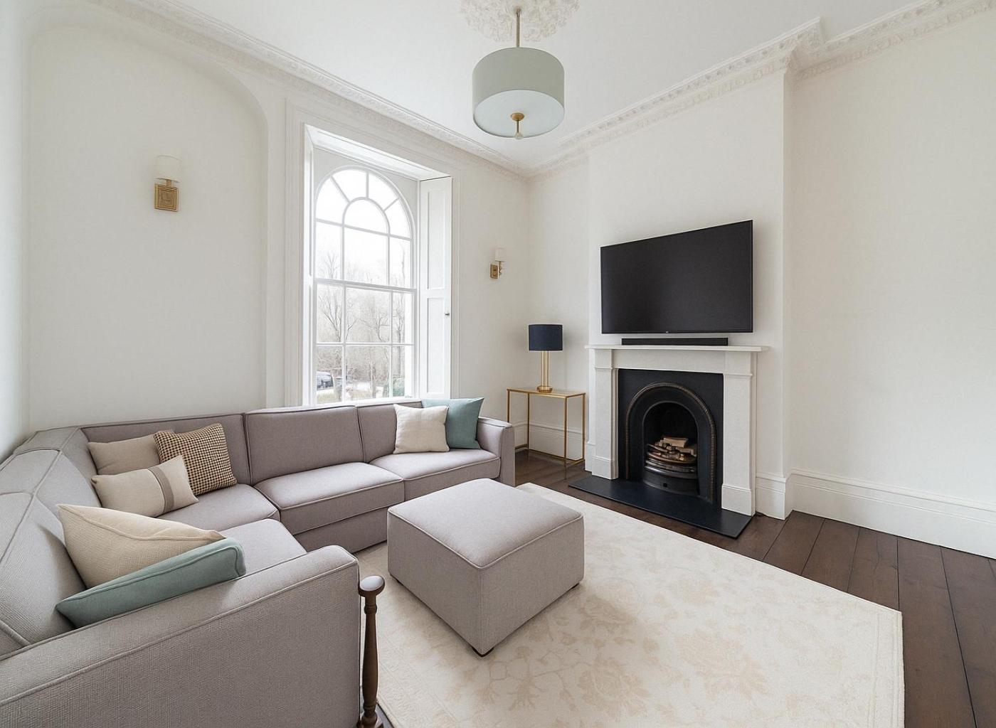 Apartment Bright, Modern & Huge Garden - Near New Cross Station London